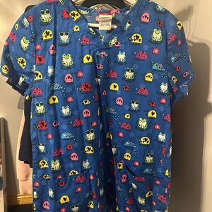 Dickies Blue Short Sleeve Scrub Top with Frog & Ladybug Print